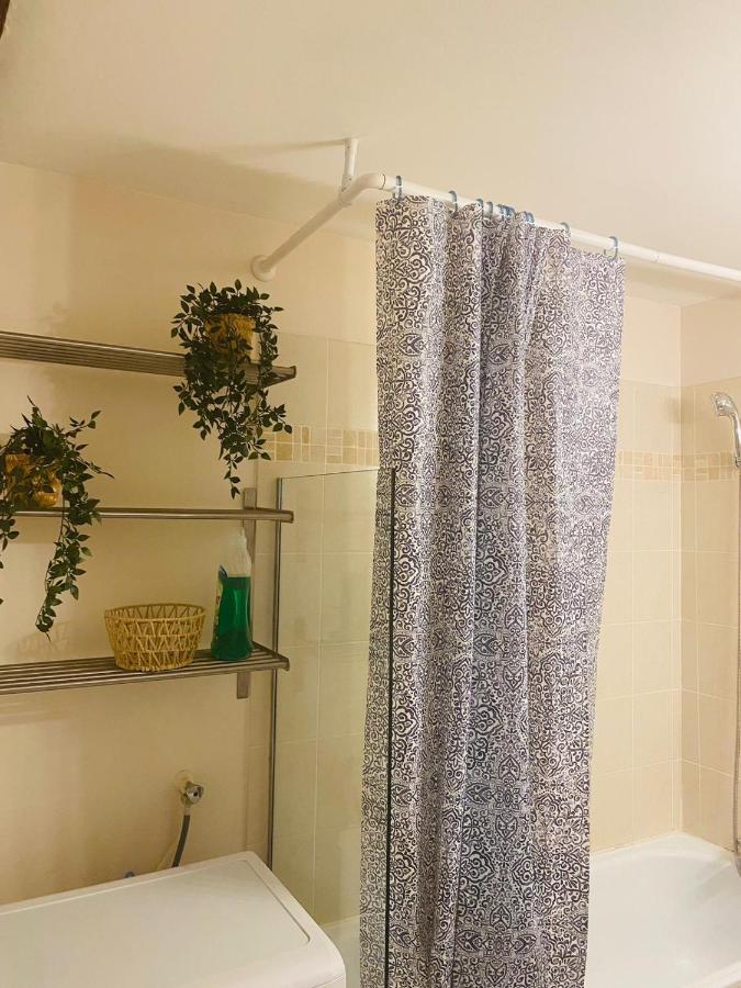 Joli Appartement Intra-Muros 亞維農 外观 照片