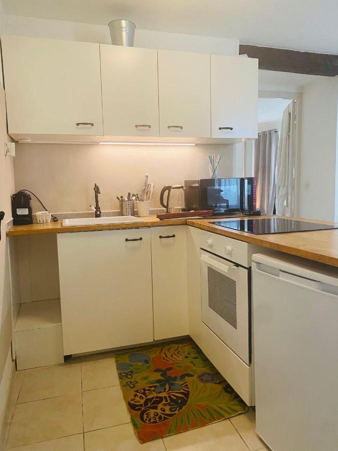 Joli Appartement Intra-Muros 亞維農 外观 照片